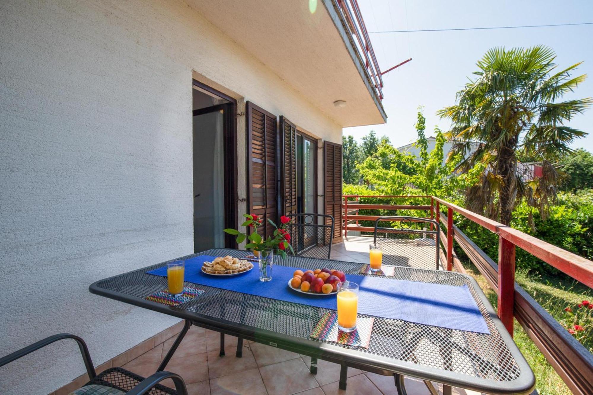 Apartments Brankica Island - Happy Rentals 万塔西西 外观 照片