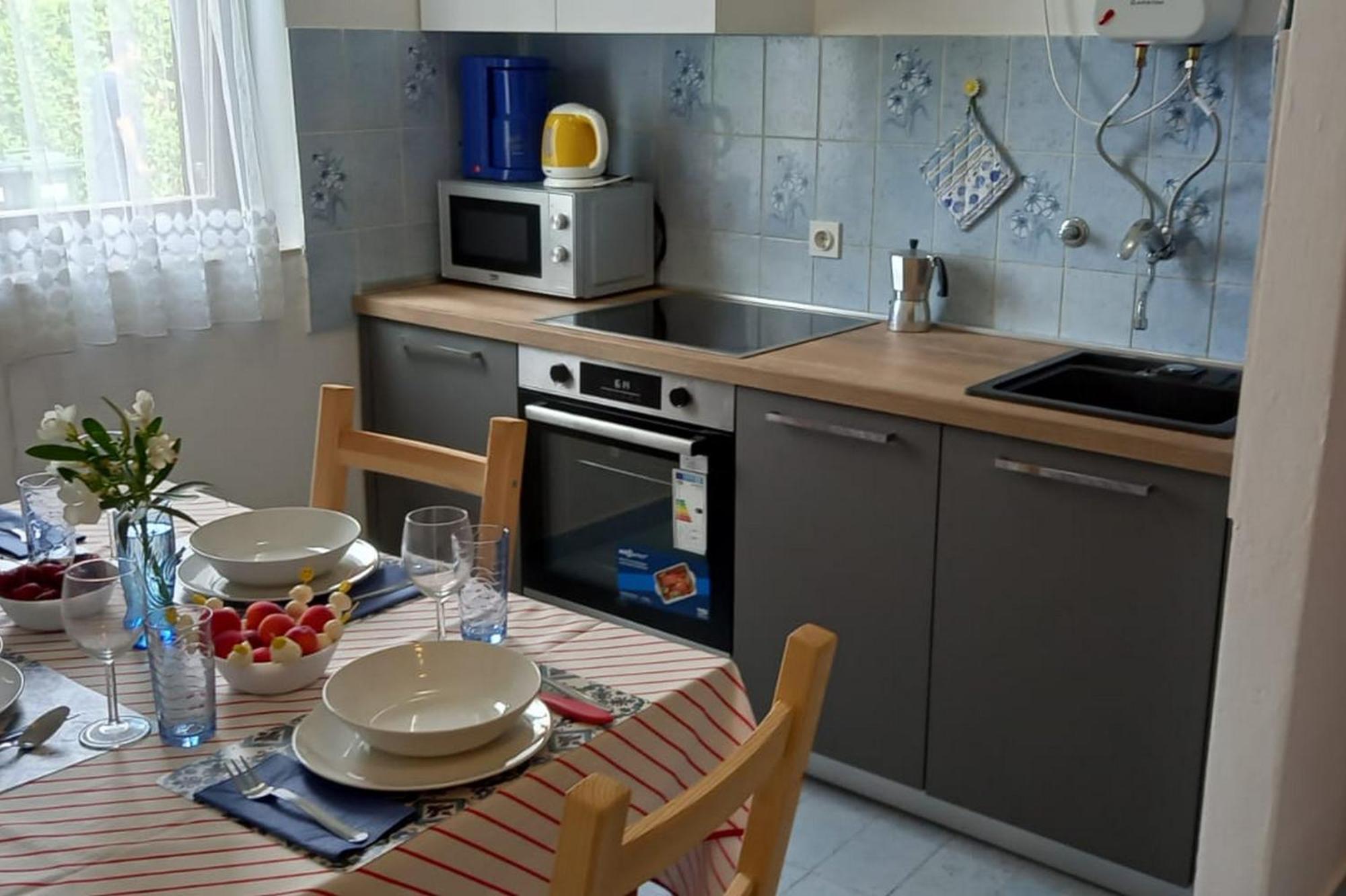 Apartments Brankica Island - Happy Rentals 万塔西西 外观 照片