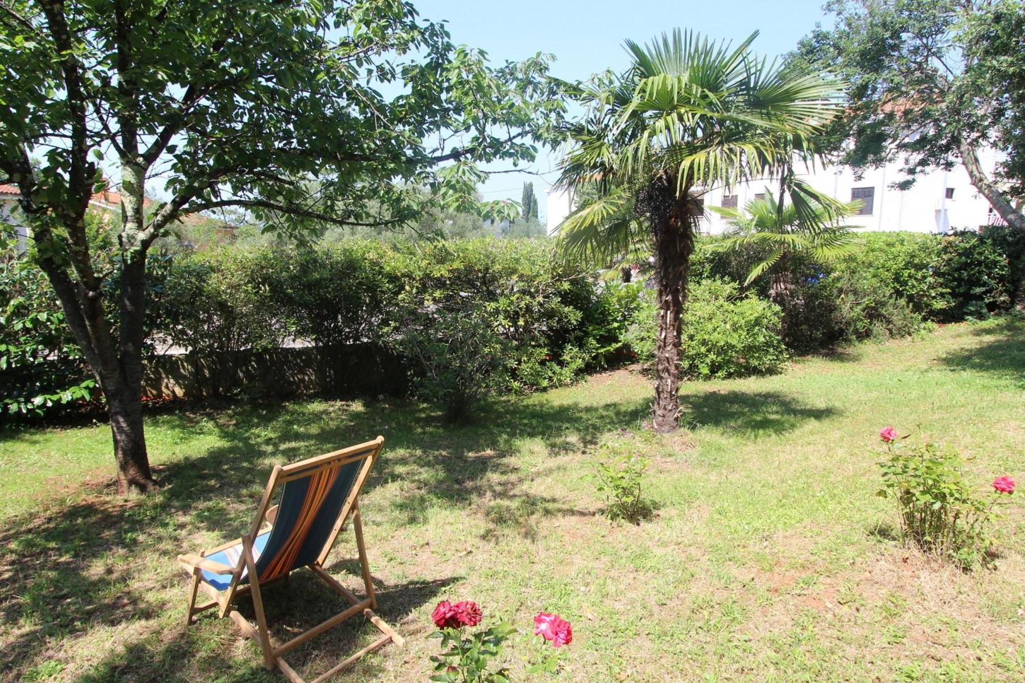 Apartments Brankica Island - Happy Rentals 万塔西西 外观 照片