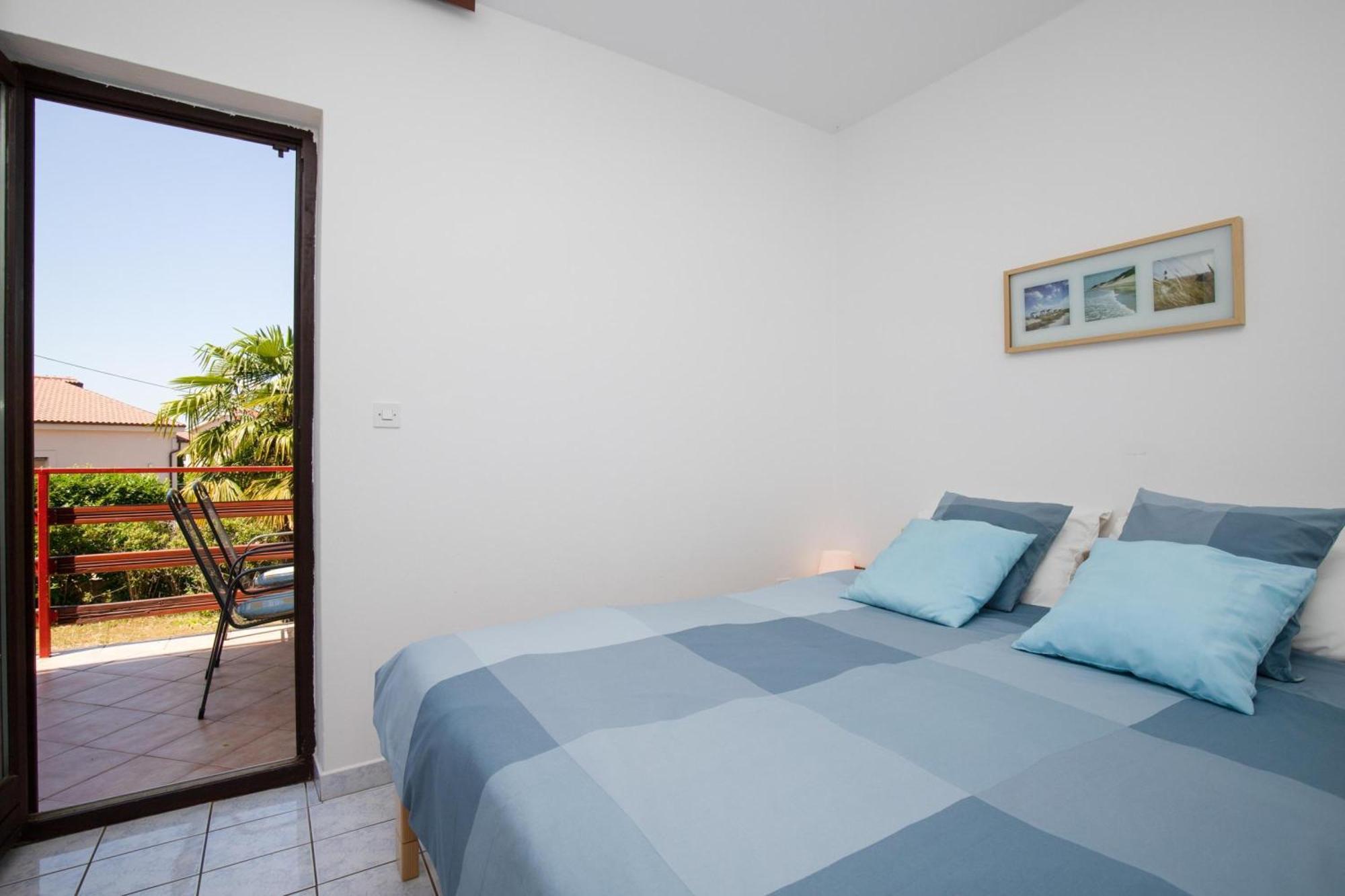 Apartments Brankica Island - Happy Rentals 万塔西西 外观 照片