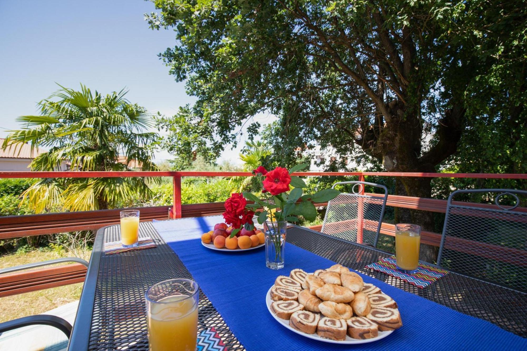 Apartments Brankica Island - Happy Rentals 万塔西西 外观 照片